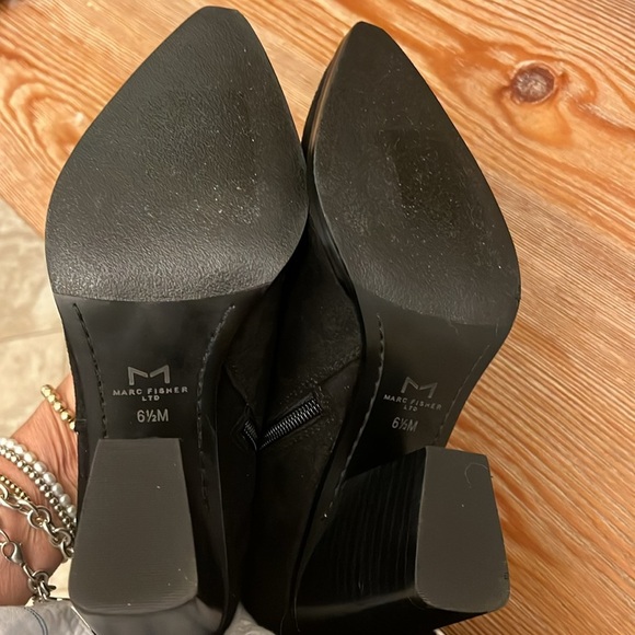 MARC FISHER Okun Womens
Dressy Tall Thigh-High Black Boots - Size 6.5 - Picture 8 of 10